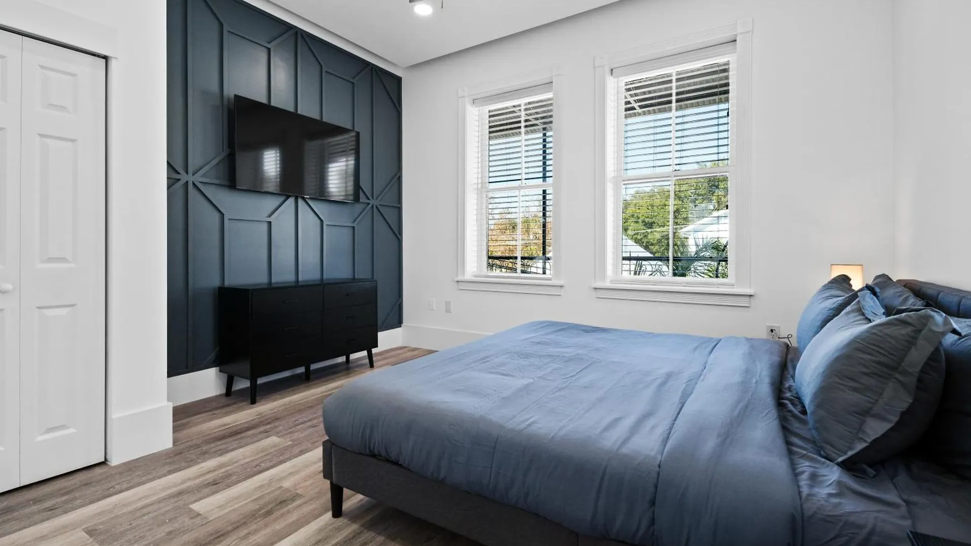 Columbus Apartment Tampa